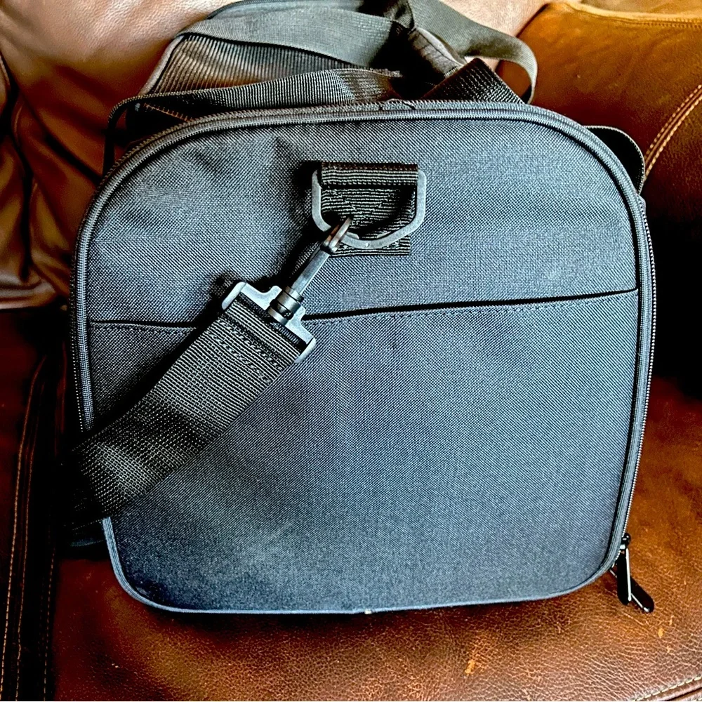 Trusty Pup Pet Carrier Medium